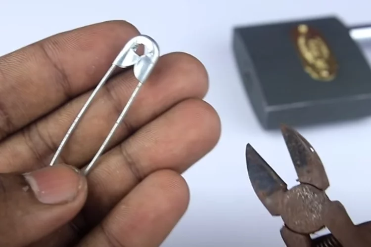 Pliers (i.e. optional)