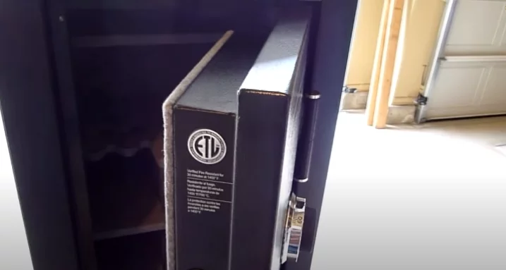 Using a Gun-Safe Combination Lock, how do you unlock a stack?