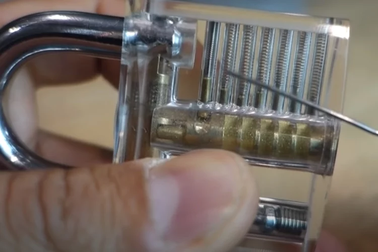 Provide Torque to Open