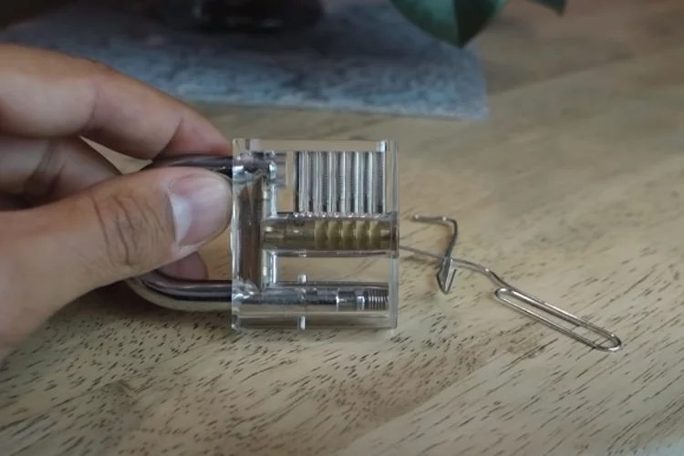 Provide Torque to Open