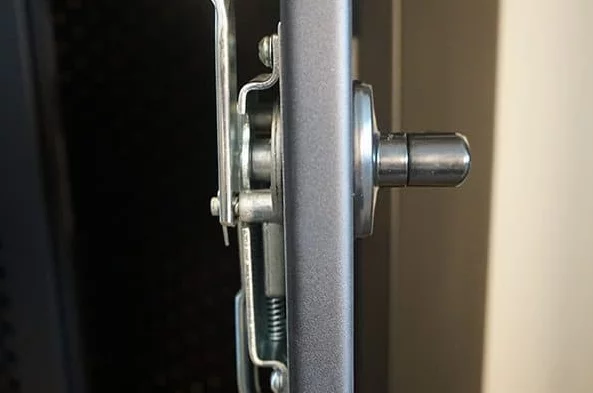 Slider Locking Operation