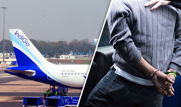 Man-strips-off-mid-flight-720530