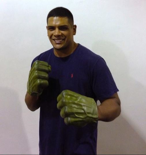 Carlos-zevallos-mma-kickboxing-coral-gables-self-defense
